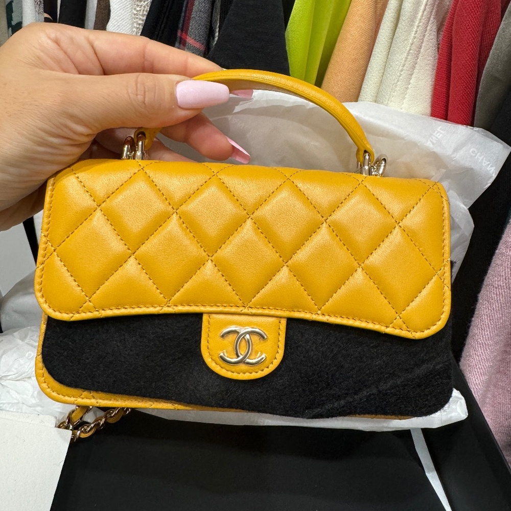 Chanel top handle phone holder with chain